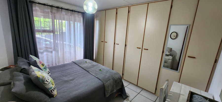 4 Bedroom Property for Sale in Dana Bay Western Cape